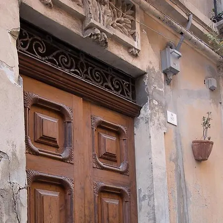 Luxury Barcelona * Cagliari